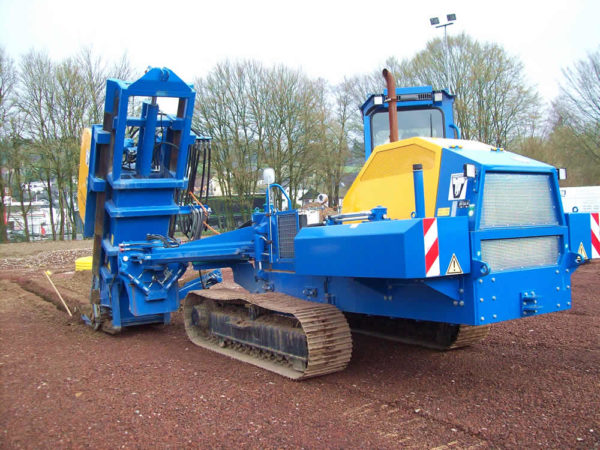 Kabelverlegung im Tiefbau mit Grabenfräsen von LIBA